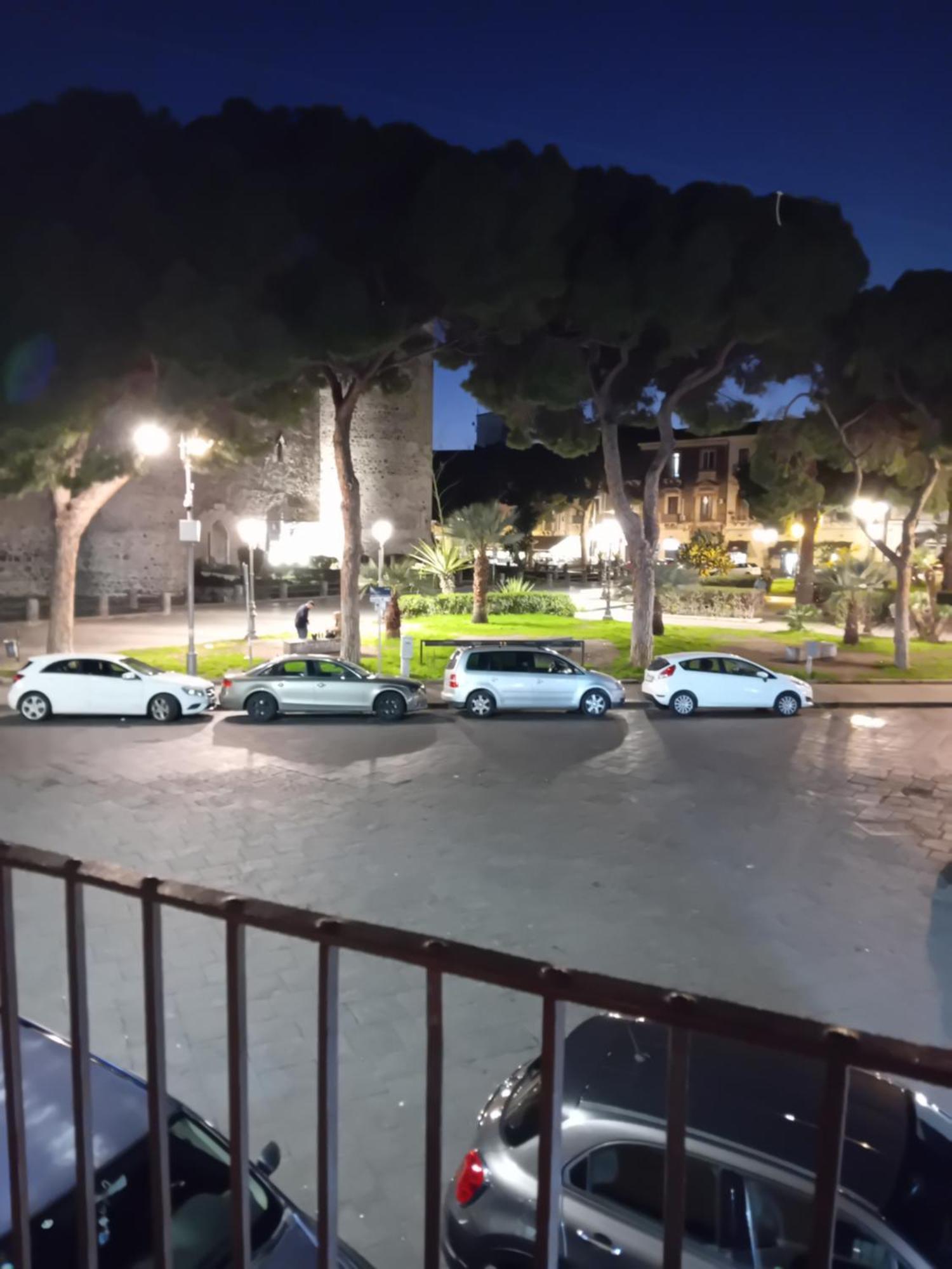 3Acasavacanza Catania Bagian luar foto
